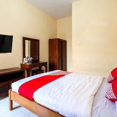 Hotel Super Oyo 1150 Omah Ladrang Kejayan Exterior foto
